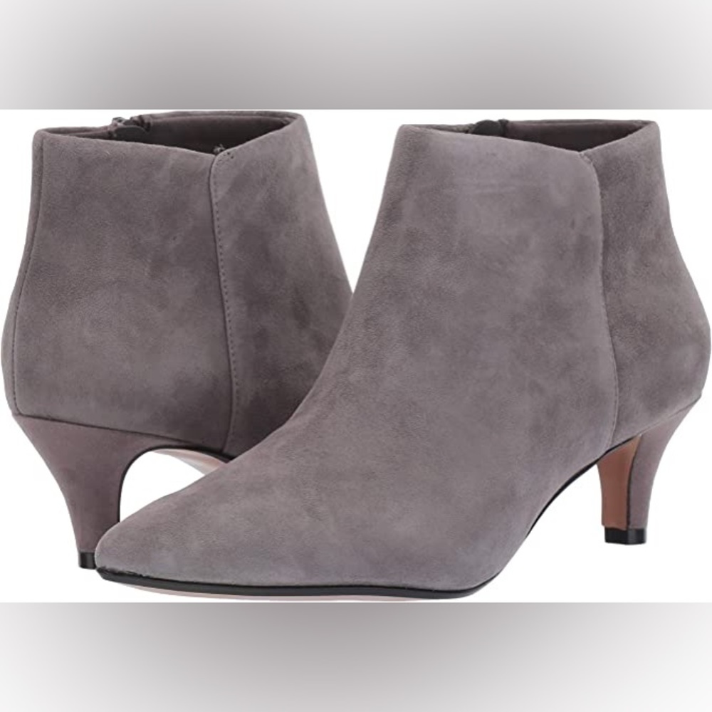 Clarks ‘Linvale Sea’ Wide Fit Suede Ankle Bootie